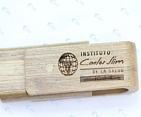 法国Fundación Carlos SlimU盘礼品定制 木头旋转U盘